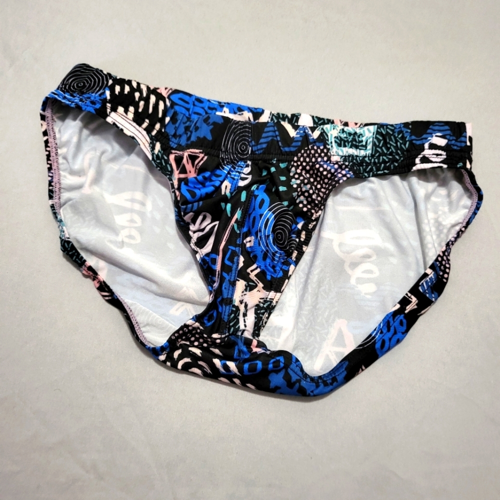 Men's bikini briefs